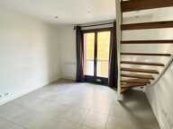 Maison de village en triplex - CHASSELAY — photo 2