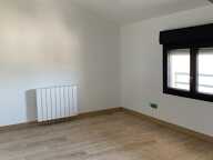 APPARTEMENT EN DUPLEX RENOVE - SAVIGNEUX — photo 4