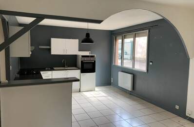 T2 bis lumineux à Villefranche — photo du bien