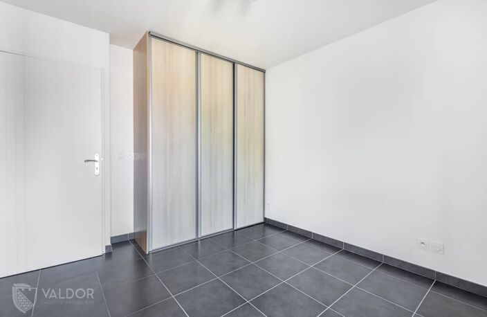 Appartement Type T2 lumineux, vue sur  parc. — photo 4