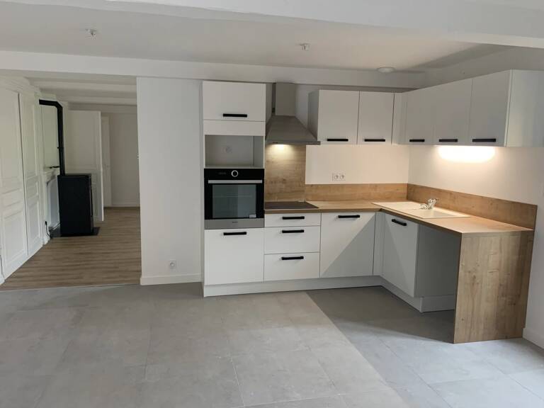 Maison de village entièrement rénovée - Jarnioux — photo 1