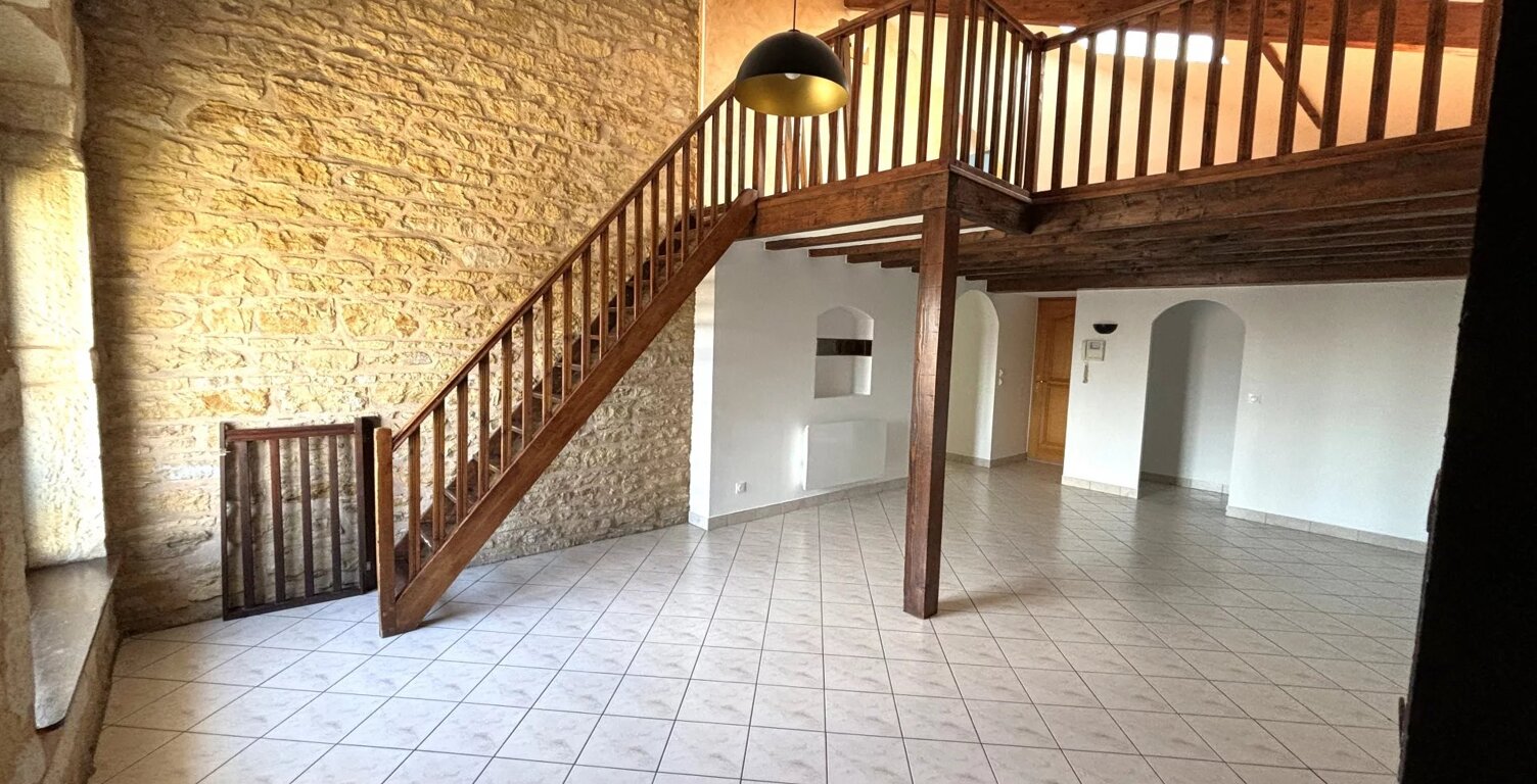 Charmant T3 en duplex à Villefranche — photo 1