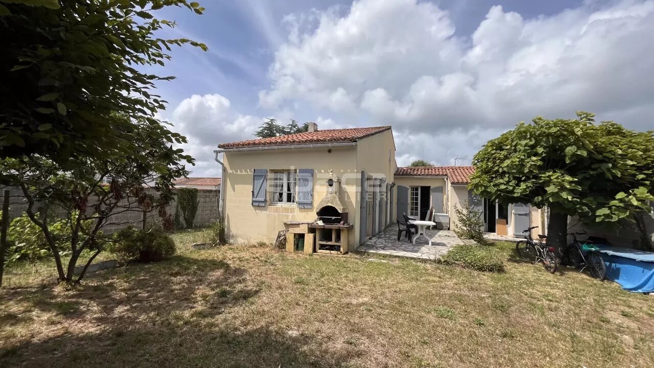 maison 5 pièces 141 m2 à vendre à Le Bois-Plage-en-Ré (17580)