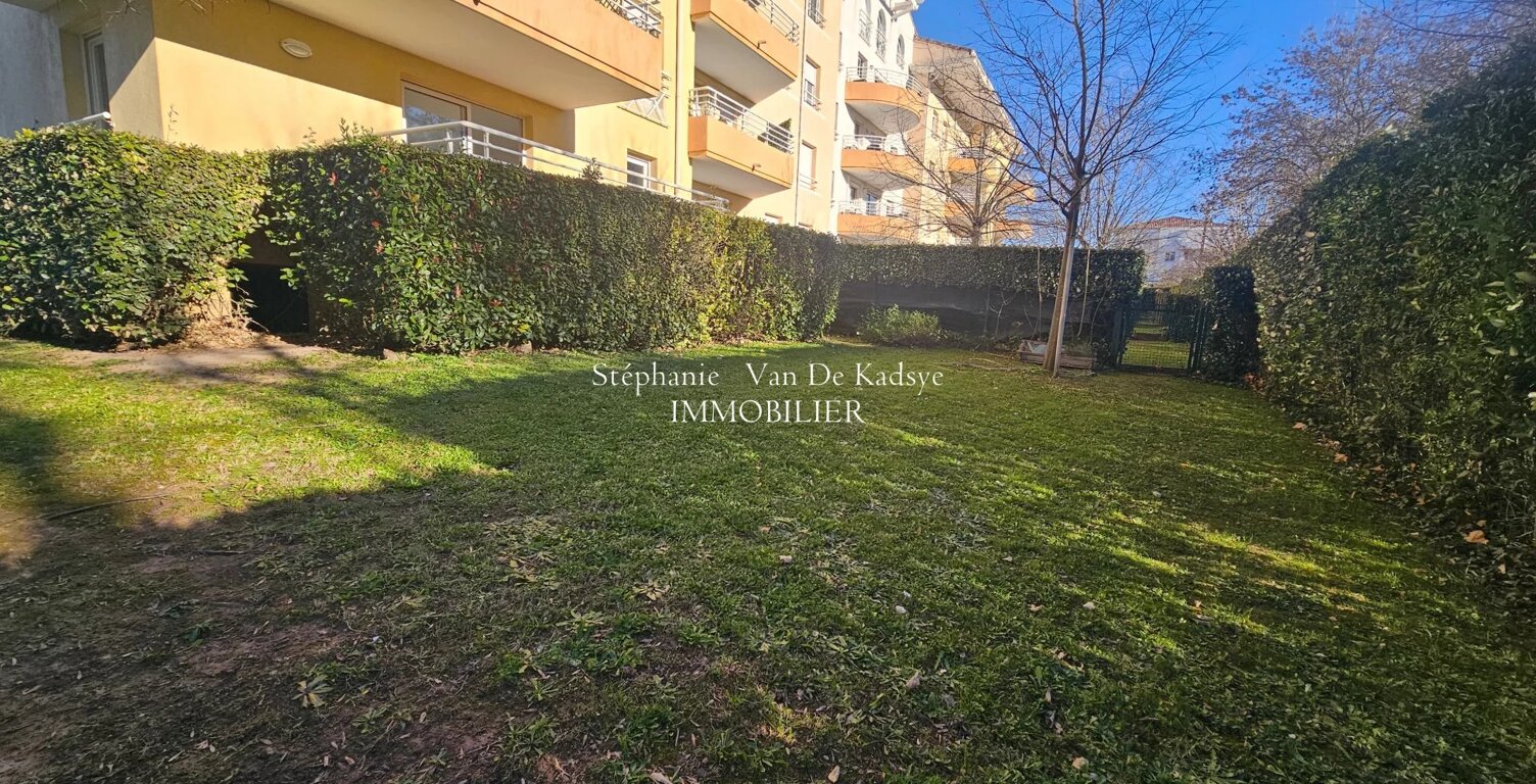 Appartement de  76m² avec terrasse et jardin de 170m². — photo 1