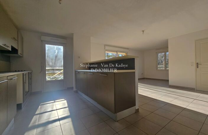 Appartement de  76m² avec terrasse et jardin de 170m². — photo 2