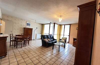 APPARTEMENT T4 LORMONT à 4 min du TRAM, proche toutes commodités — photo du bien