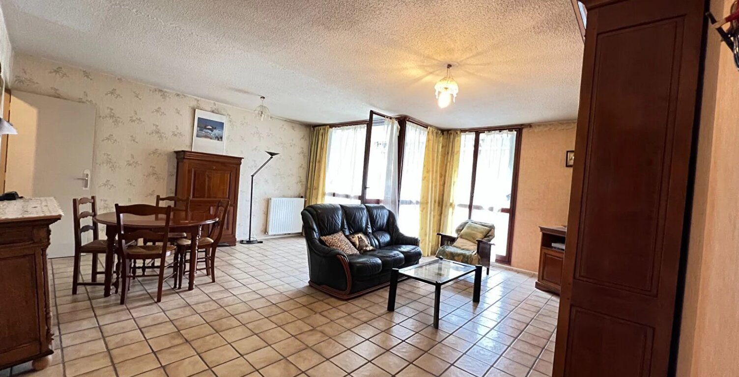 APPARTEMENT T4 LORMONT à 4 min du TRAM, proche toutes commodités — photo 1