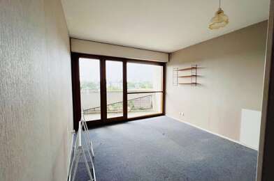 Appartement 7 pièces 303000 €