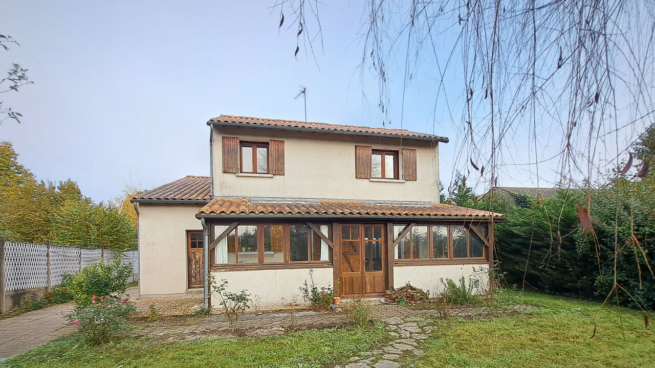 maison 5 pièces 145 m2 à vendre à Châtellerault (86100)