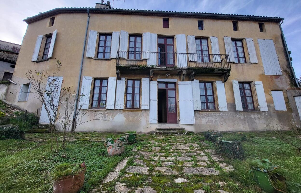 maison 12 pièces 450 m2 à vendre à La Réole (33190)