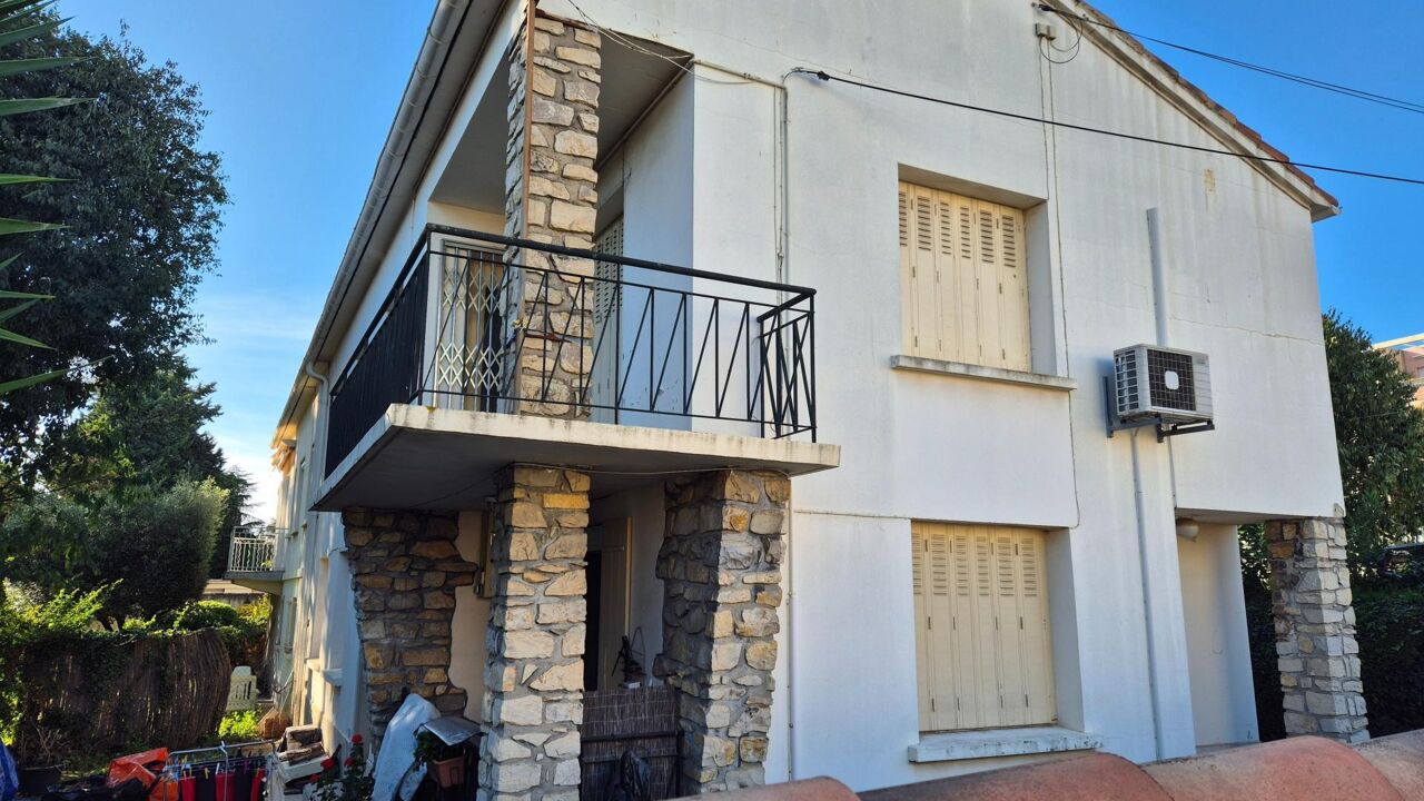 maison 8 pièces 133 m2 à vendre à Nîmes (30900)