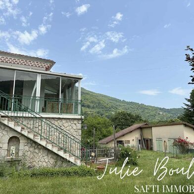 Maison 6 pièces 258000 €