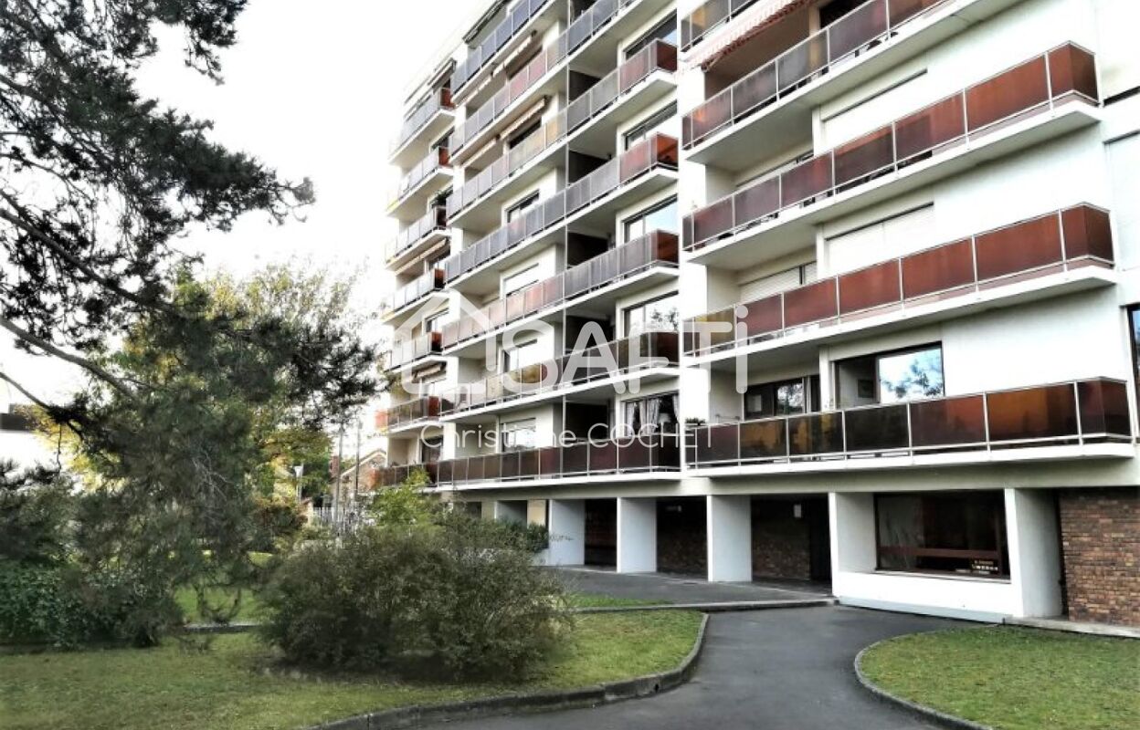 appartement 4 pièces 88 m2 à vendre à Melun (77000)