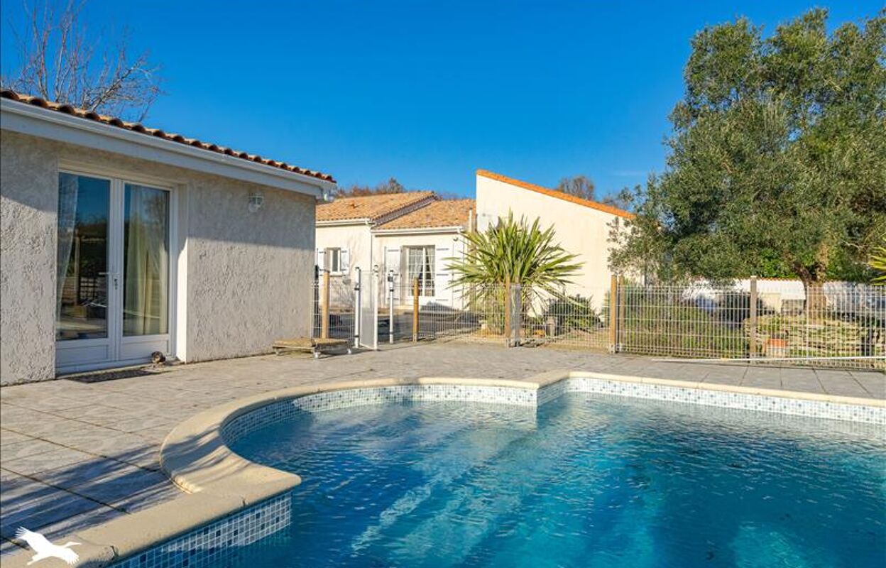 maison 5 pièces 141 m2 à vendre à Saint-Sulpice-de-Royan (17200)