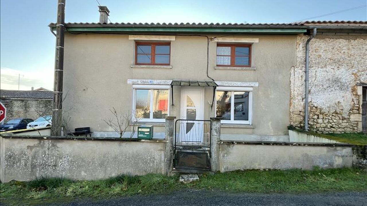 maison 3 pièces 48 m2 à vendre à La Rochefoucauld (16110)