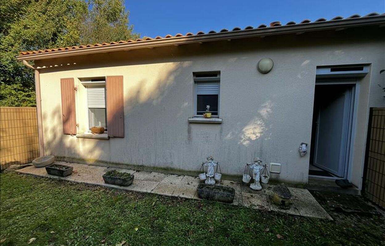 maison 2 pièces 41 m2 à vendre à Sauzé-Vaussais (79190)