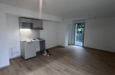 location appartement 1 040 € CC /mois à proximité de Parempuyre (33290)