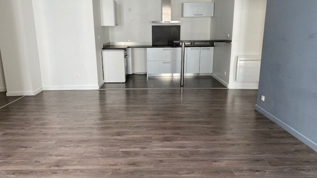 appartement 3 pièces 83 m2 à louer à Saint-Étienne (42000)