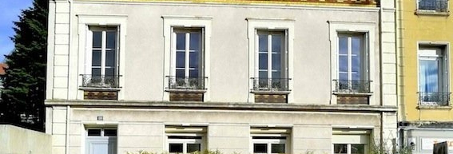 Immeuble  246 m² à vendre à Saint-Étienne (42000)