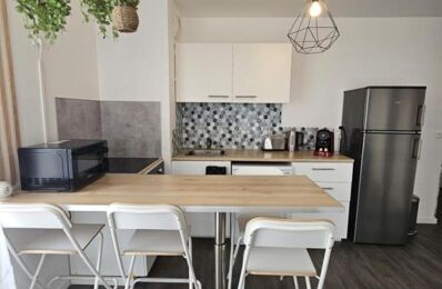 location appartement 1 000 € CC /mois à proximité de Combs-la-Ville (77380)