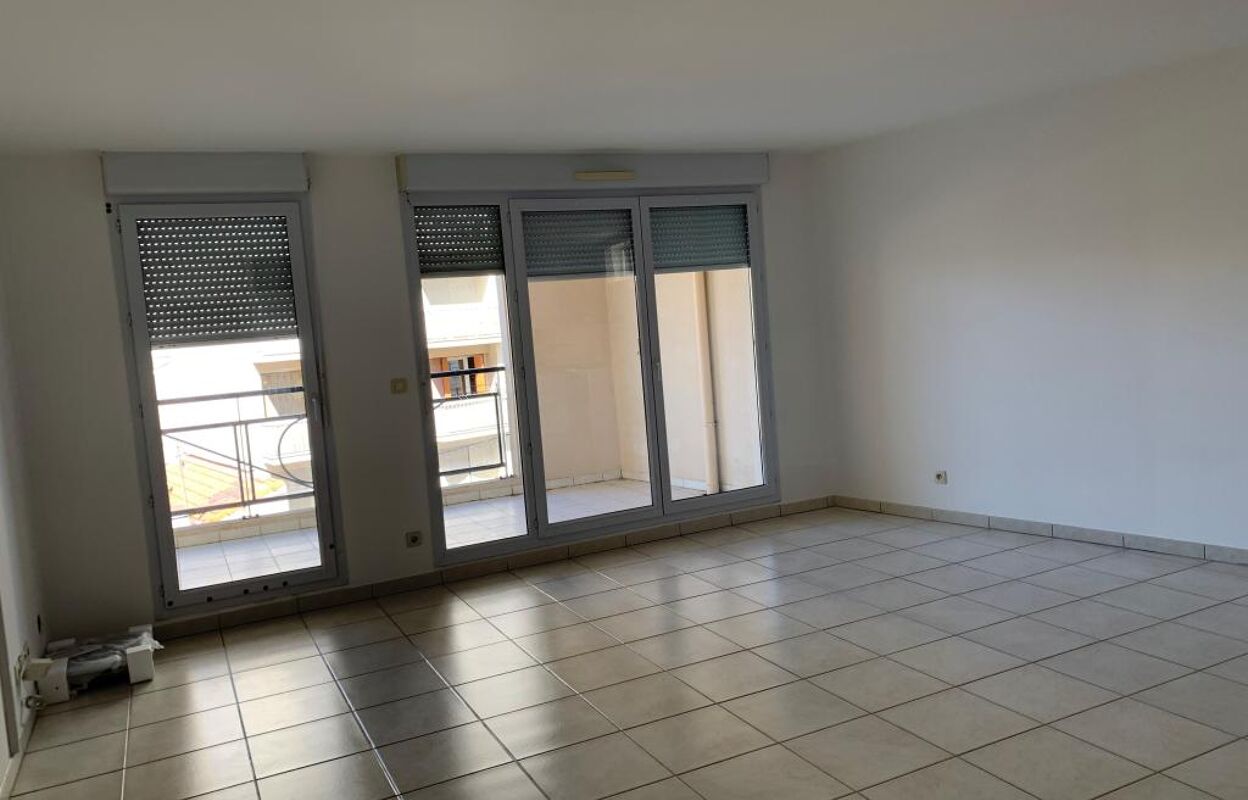 appartement 3 pièces 75 m2 à louer à Marseille 5 (13005)