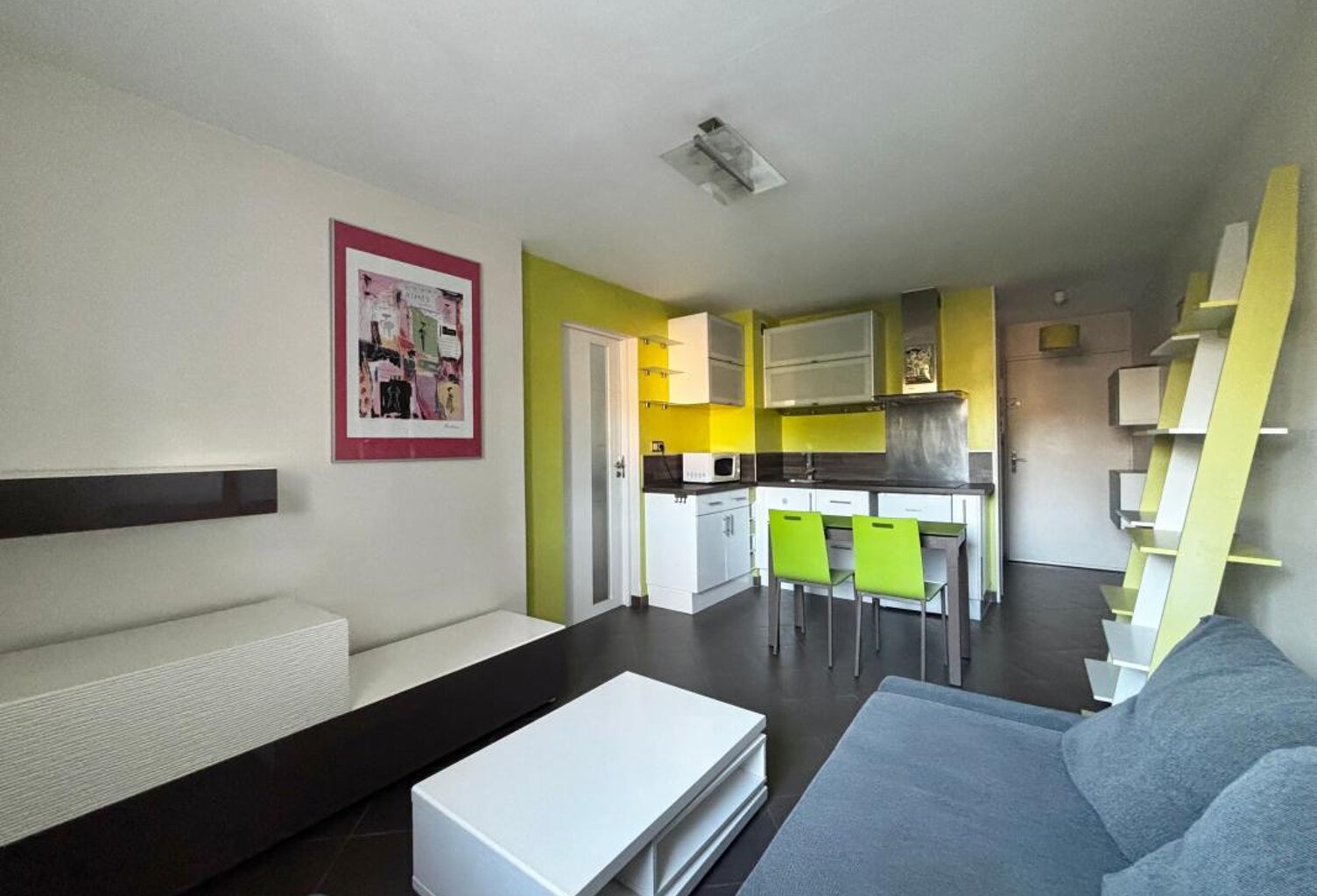 Appartement T2 à vendre, ascenseur, quartier des Quilles à Sète — photo 1