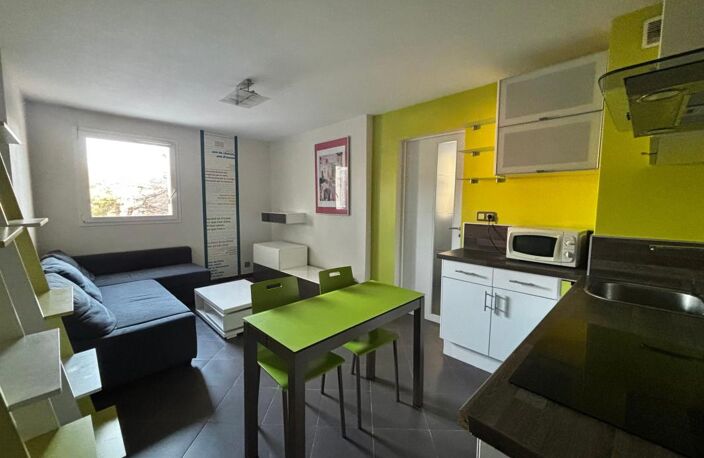 Appartement T2 à vendre, ascenseur, quartier des Quilles à Sète — photo 2
