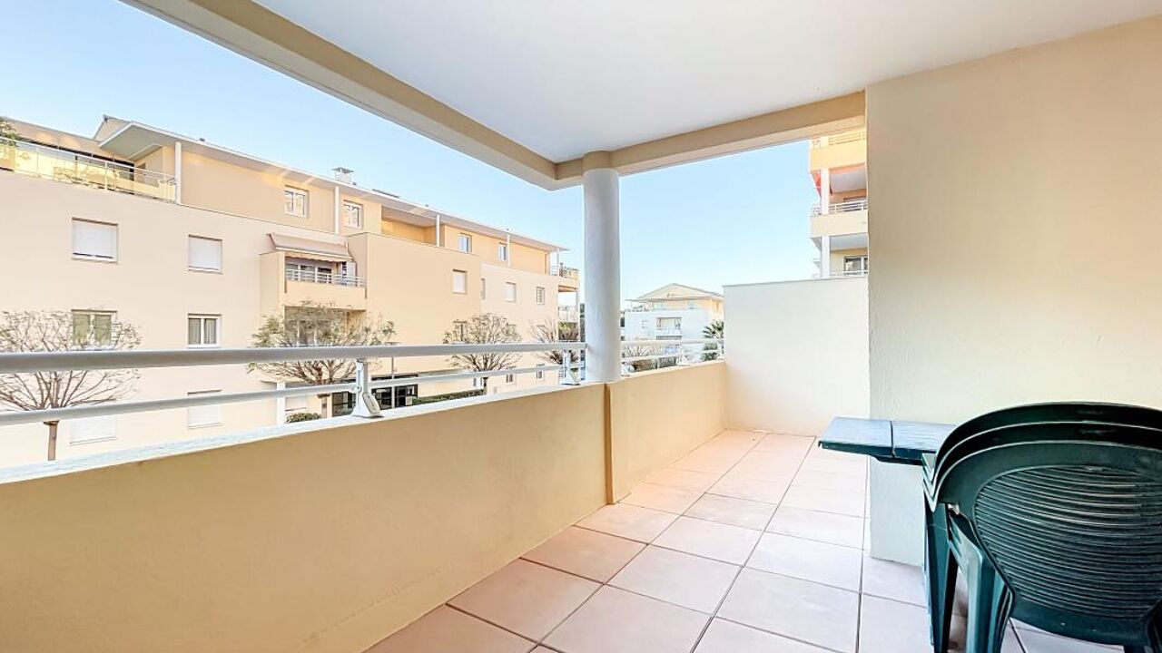 appartement 3 pièces 67 m2 à vendre à Saint-Raphaël (83530)