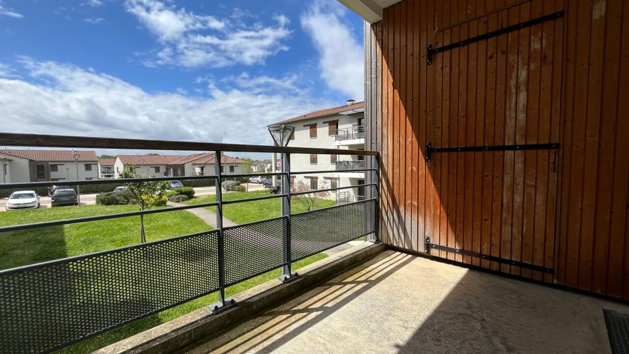 appartement 1 pièces 33 m2 à louer à Saint-Geniès-Bellevue (31180)