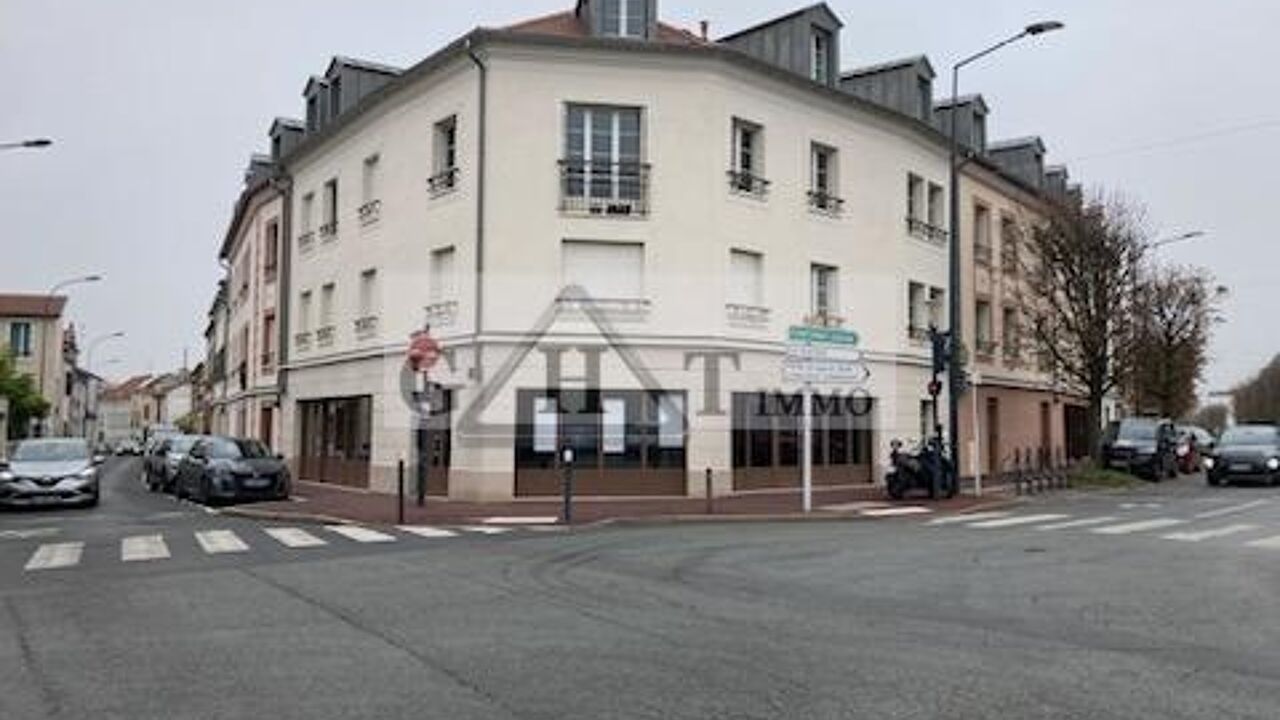 commerce  pièces 152 m2 à vendre à Fontenay-sous-Bois (94120)