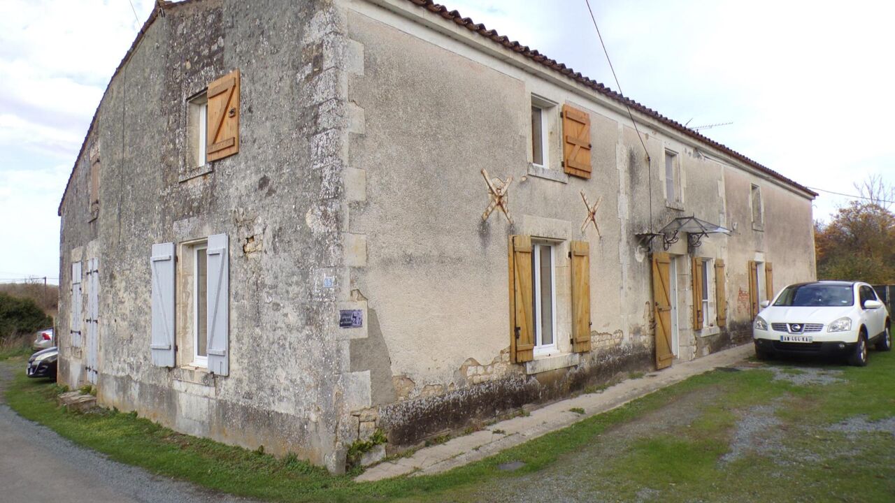 maison 6 pièces 188 m2 à vendre à Fontenay-le-Comte (85200)