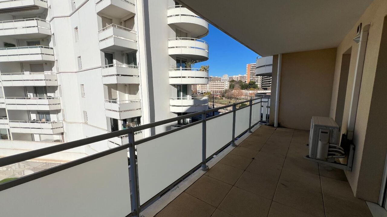 appartement 2 pièces 46 m2 à louer à Marseille 8 (13008)