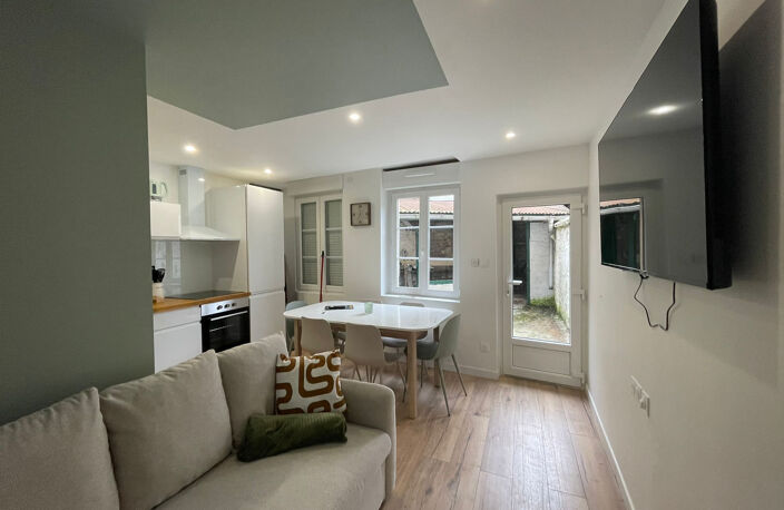 CHAMBRE EN COLOCATION MEUBLEE AVEC SEJOUR SPACIEUX - CENTRE — photo 4