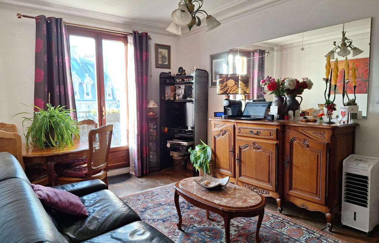 appartement 2 pièces 41 m2 à vendre à Paris 11 (75011)