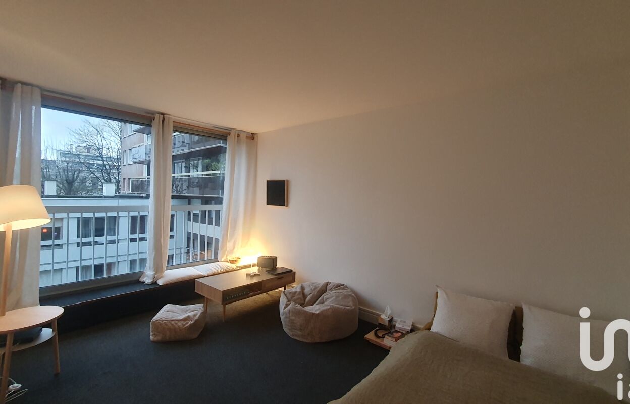 appartement 1 pièces 28 m2 à vendre à Paris 15 (75015)