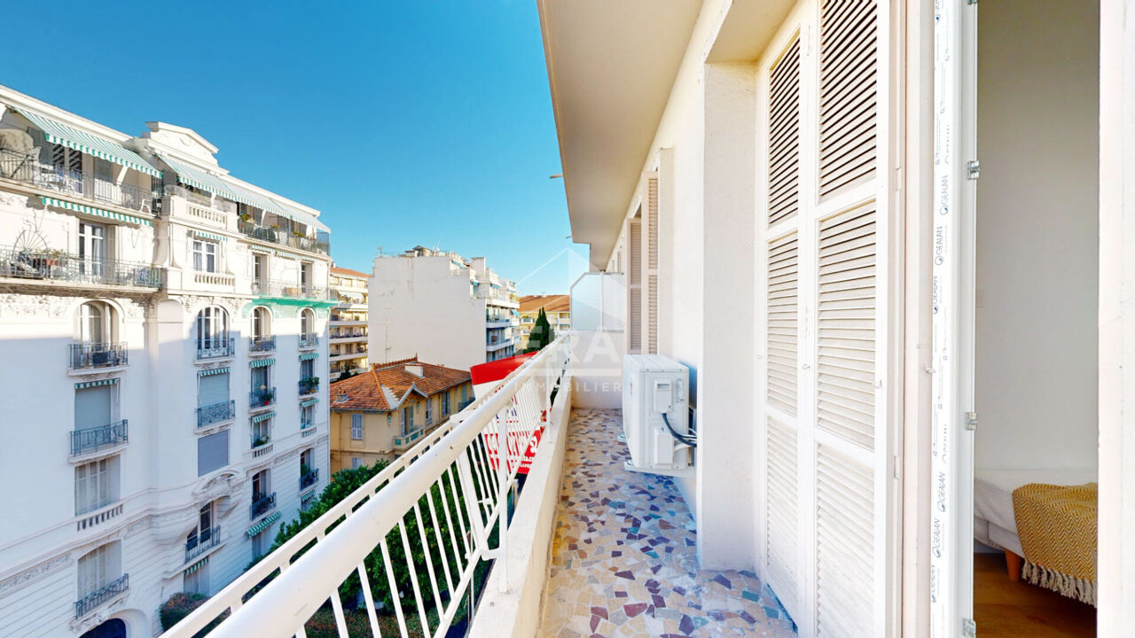 appartement 2 pièces 24 m2 à vendre à Nice (06000)