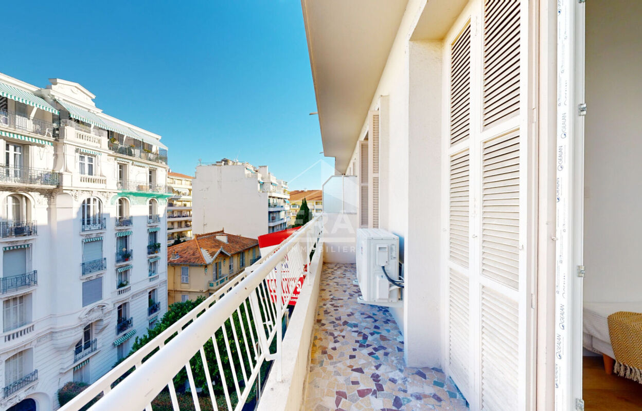 appartement 2 pièces 24 m2 à vendre à Nice (06000)