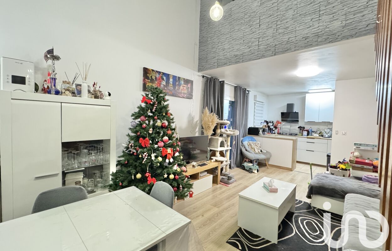 appartement 4 pièces 85 m2 à vendre à Saint-Germain-Lès-Corbeil (91250)