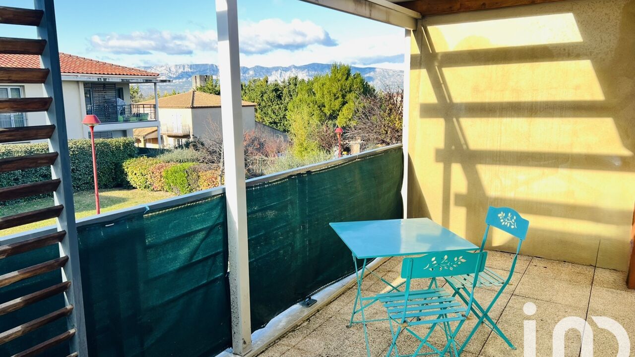 appartement 2 pièces 45 m2 à vendre à Trets (13530)