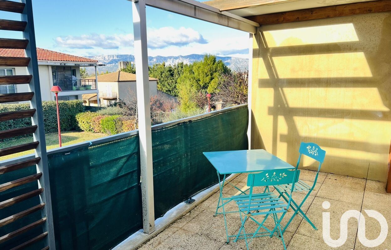 appartement 2 pièces 45 m2 à vendre à Trets (13530)