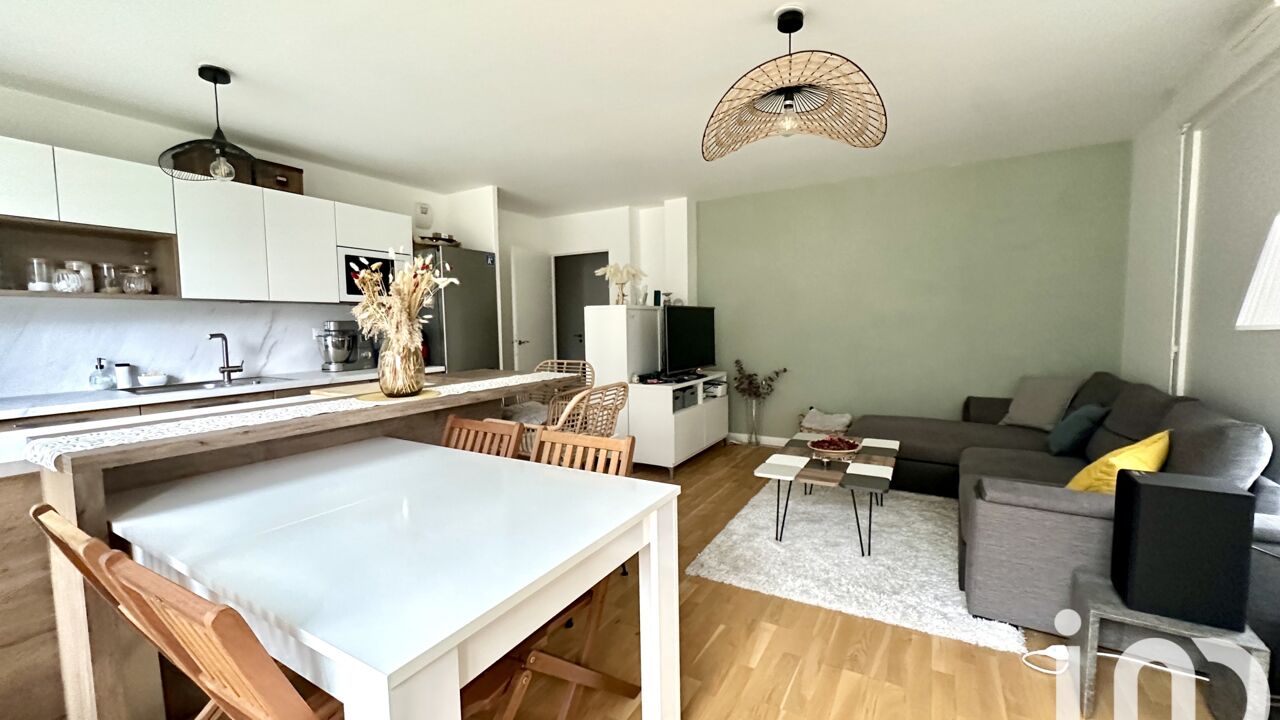 appartement 3 pièces 64 m2 à vendre à Massy (91300)