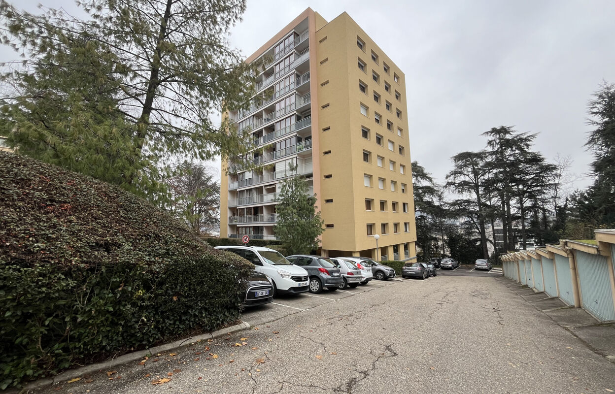 appartement 2 pièces 58 m2 à vendre à Saint-Étienne (42000)