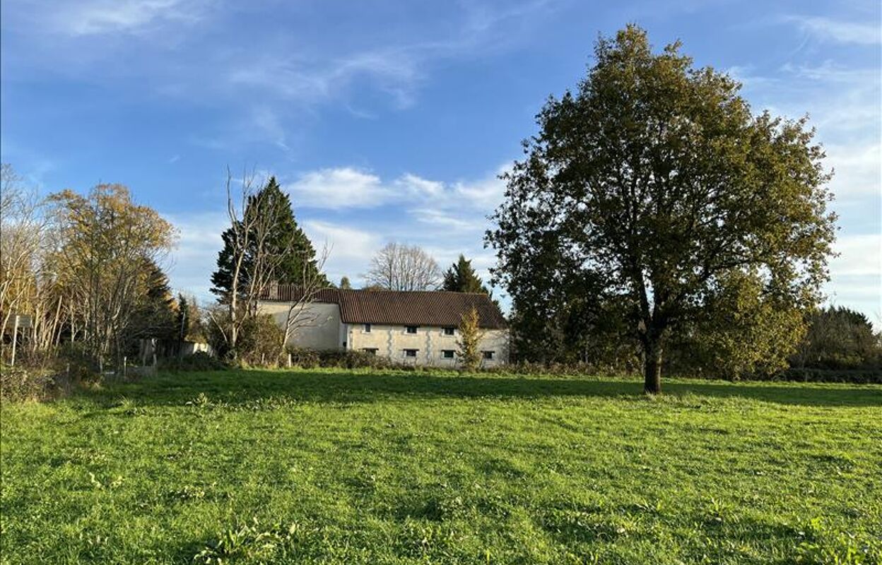 maison 8 pièces 252 m2 à vendre à Laprade (16390)