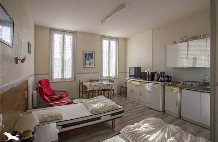 Vente immeuble   Rochefort (17300) — photo 2