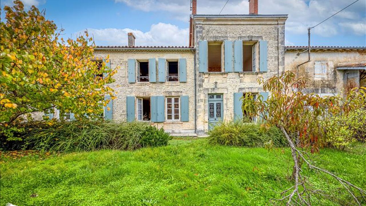 maison 8 pièces 206 m2 à vendre à Mauzé-sur-le-Mignon (79210)