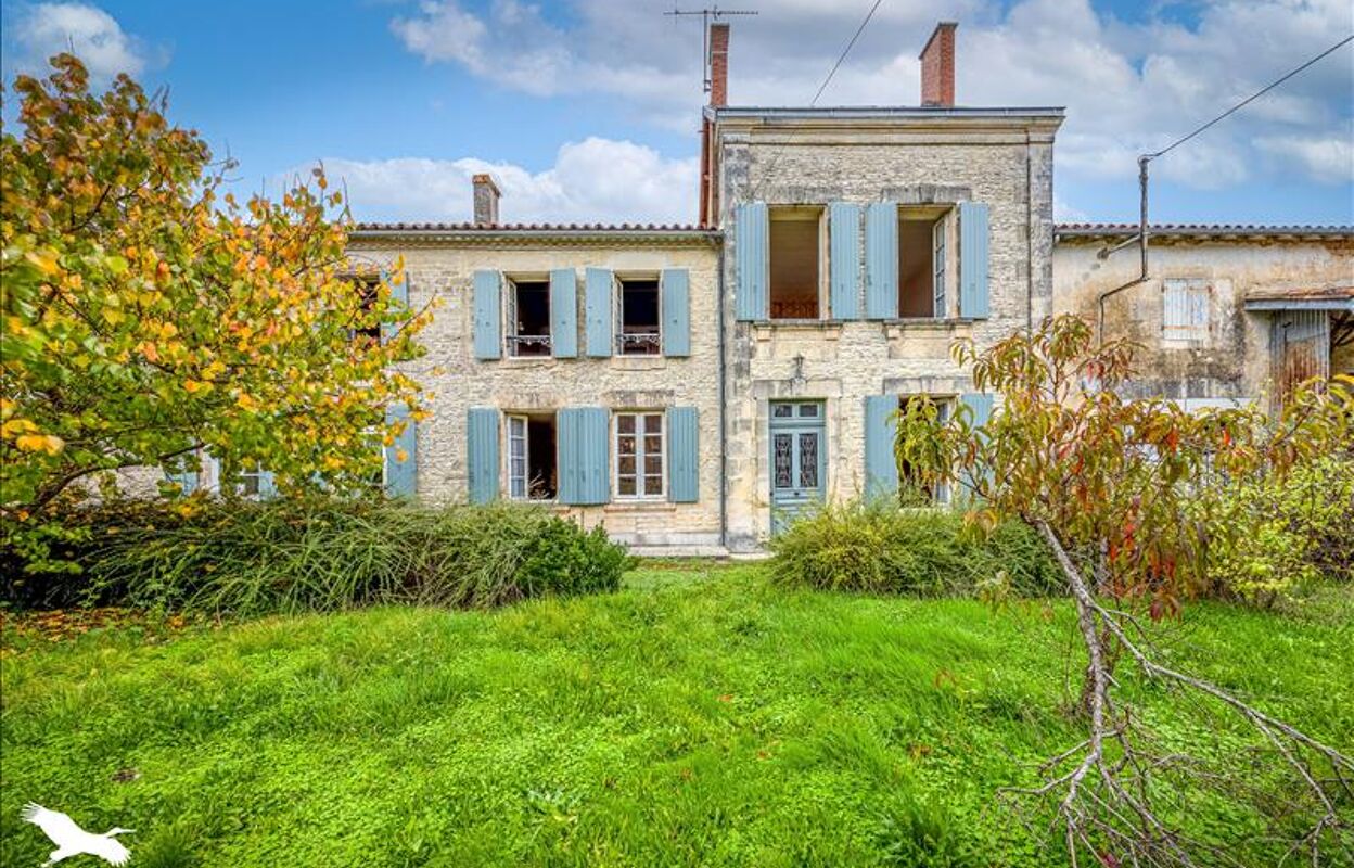 maison 8 pièces 206 m2 à vendre à Mauzé-sur-le-Mignon (79210)