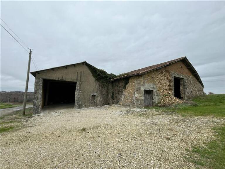 Grange de 2 pièces principales — photo 1