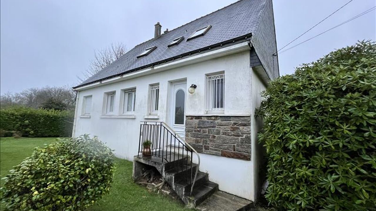 maison 5 pièces 122 m2 à vendre à Gourin (56110)