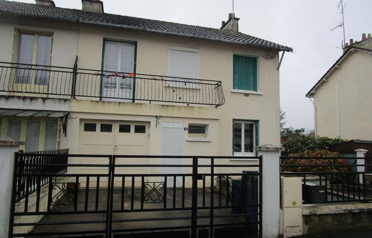 maison 4 pièces 82 m2 à vendre à Châteauroux (36000)