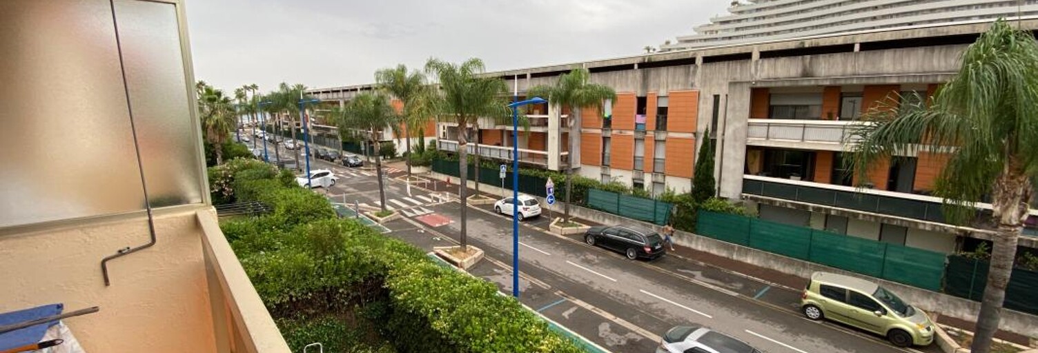 Appartement 1 Pièce 28 m² à vendre à Villeneuve-Loubet (06270)